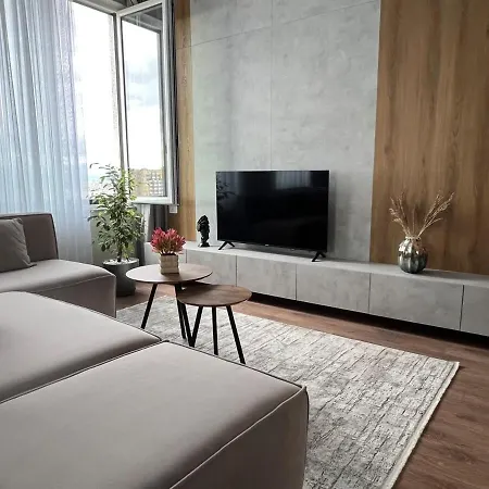 The Sky High - Sea History Apartment *